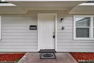 14022 Rosecrest Dr, Houston, TX 77045 - Photo 2