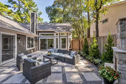 235 S Pathfinders Circle, The Woodlands, TX 77381 - Photo 14