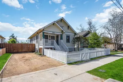 2215 Gregg Street, Houston, TX 77026 - Photo 2