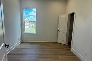 3313 Sampson St, Houston, TX 77004 - Photo 6