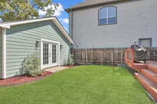 845 W 21st St, Houston, TX 77008 - Photo 24