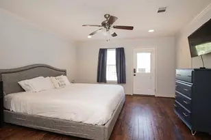 845 W 21st St, Houston, TX 77008 - Photo 20