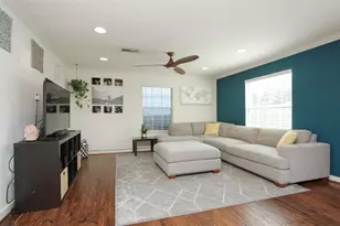 845 W 21st St, Houston, TX 77008 - Photo 4