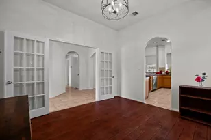 6410 Pinewood Court, Katy, TX 77493 - Photo 6