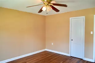 7328 Oak Hill Dr, Houston, TX 77087 - Photo 12