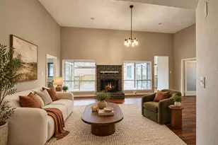 2118 Creston Dr, Spring, TX 77386 - Photo 4