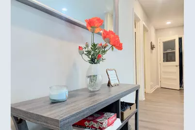 8423 Glen Valley Drive, Houston, TX 77061 - Photo 30