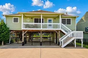 135 Sand Shoals Rd, Freeport, TX 77541 - Photo 1