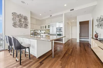 2727 Kirby Drive #16C, Houston, TX 77098 - Photo 6