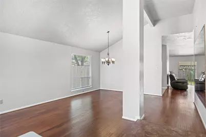 8118 Vista Del Sol Drive, Houston, TX 77083 - Photo 6