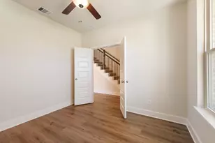 2046 Winepress Rd, Brenham, TX 77833 - Photo 8