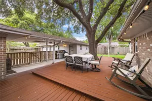 10714 Piping Rock Ln, Houston, TX 77042 - Photo 38