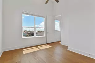4006 Fort Bend Dr, Galveston, TX 77554 - Photo 14
