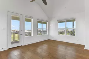 4006 Fort Bend Dr, Galveston, TX 77554 - Photo 2
