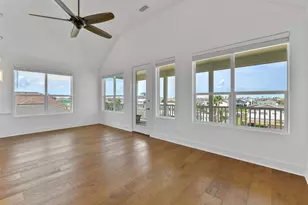 4006 Fort Bend Dr, Galveston, TX 77554 - Photo 4