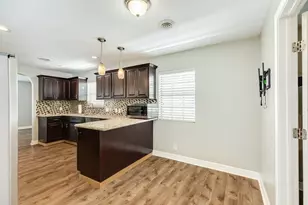 47 Adler Cir, Galveston, TX 77551 - Photo 16
