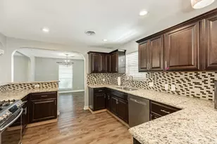 47 Adler Cir, Galveston, TX 77551 - Photo 14