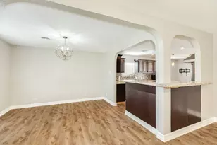 47 Adler Cir, Galveston, TX 77551 - Photo 10
