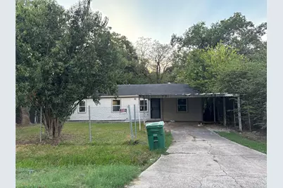 10010 Cathedral Drive, Houston, TX 77051 - Photo 1