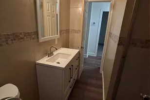 10010 Cathedral Dr, Houston, TX 77051 - Photo 8