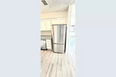 702 Lyle West Avenue #C, Cleveland, TX 77327 - Photo 12