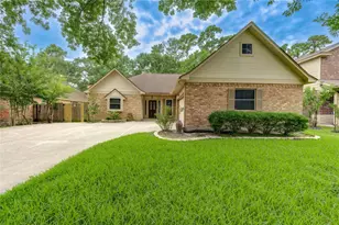 11915 Pondwood Dr, Cypress, TX 77429 - Photo 2