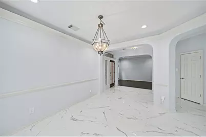 13211 Dusty Grove Lane, Sugar Land, TX 77498 - Photo 8