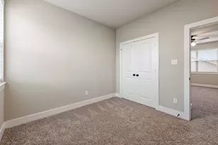 913 Fork Ct, College Station, TX 77845 - Photo 32