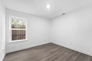9405 Madera Rd, Houston, TX 77078 - Photo 22