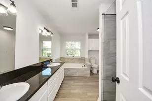 7210 Windstalkers Way Way, Santa Fe, TX 77517 - Photo 32