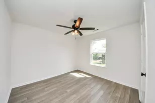 7210 Windstalkers Way Way, Santa Fe, TX 77517 - Photo 20