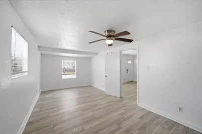 5330 Pershing Street, Houston, TX 77033 - Photo 16