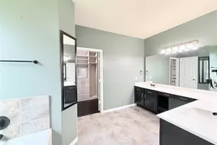 1242 S Maple Dr, Katy, TX 77493 - Photo 14