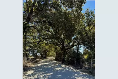 701 Maris Lane, Franklin, TX 77856 - Photo 10