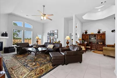 4907 Autumn Hills Trail, Pearland, TX 77584 - Photo 4