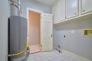 717 Sue Barnett Dr, Houston, TX 77018 - Photo 12