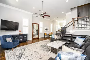 5629 Cohn Meadow, Houston, TX 77007 - Photo 16