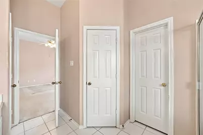 5724 Montclair Hill Lane, Rosharon, TX 77583 - Photo 24