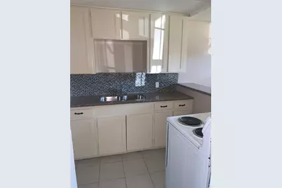 9211 N Green River Dr Drive #7, Houston, TX 77078 - Photo 2