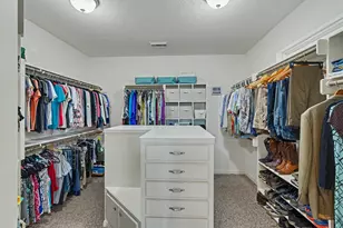 109 Avenue J, Dickinson, TX 77539 - Photo 24