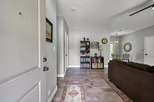 15867 Walnut Dr, Montgomery, TX 77356 - Photo 4
