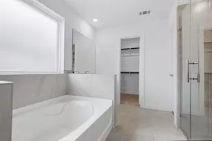 13322 Hayden Peak Dr, Iowa Colony, TX 77583 - Photo 18