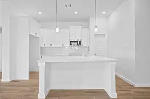 13322 Hayden Peak Dr, Iowa Colony, TX 77583 - Photo 6