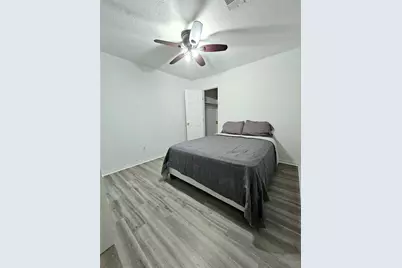 16211 Townes Road, Friendswood, TX 77546 - Photo 18