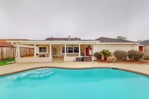 16211 Townes Rd, Friendswood, TX 77546 - Photo 20