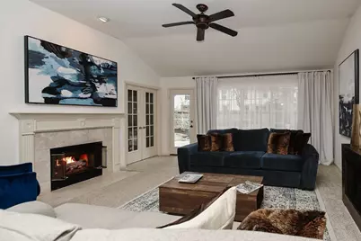 175 W Bristol Oak Circle, The Woodlands, TX 77382 - Photo 16