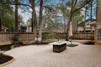 175 W Bristol Oak Circle, The Woodlands, TX 77382 - Photo 26