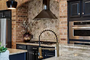 175 W Bristol Oak Cir, The Woodlands, TX 77382 - Photo 12