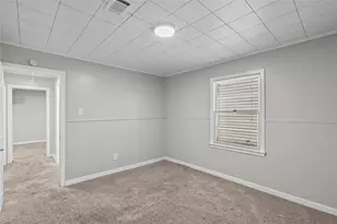 1916 N Logan St, Texas City, TX 77590 - Photo 16