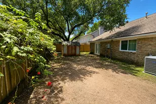 10215 Saddlehorn Trail, Houston, TX 77064 - Photo 20